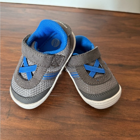 Stride Rite Kids Sr-Jackson Sneakers in Gray and Blue-Size 3 like new - Picture 7 of 12